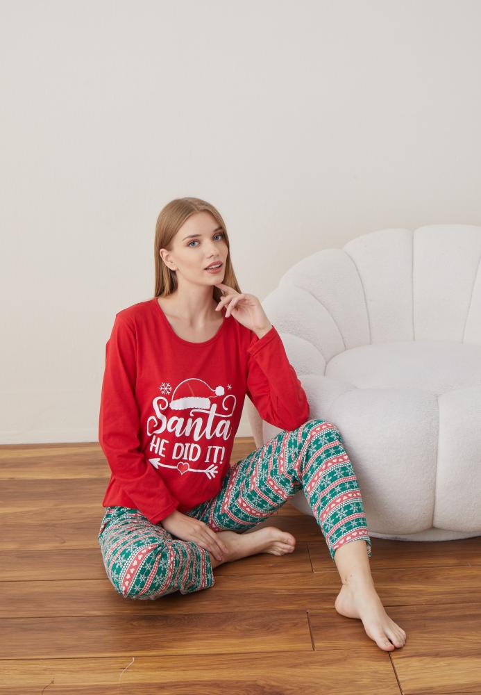 Pijama Dama Craciun " SANTA HE DID IT" ,maneca lunga ,pantaloni lungi,Engros